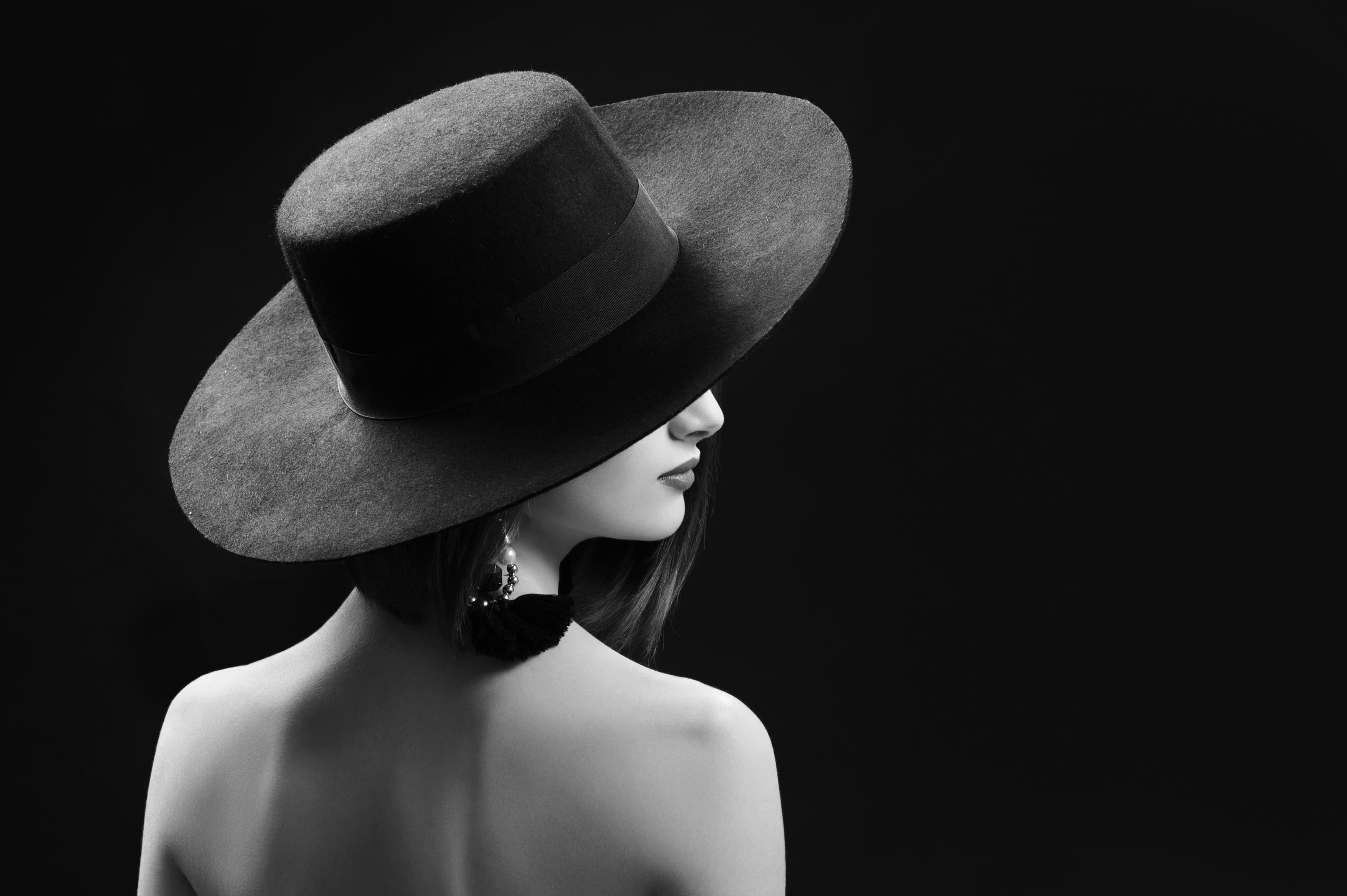 Woman wearing a hat